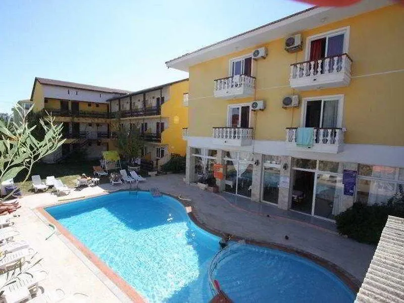 Privato Hotel Çeşme Apartament