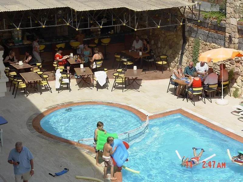 Privato Hotel Çeşme Apartament